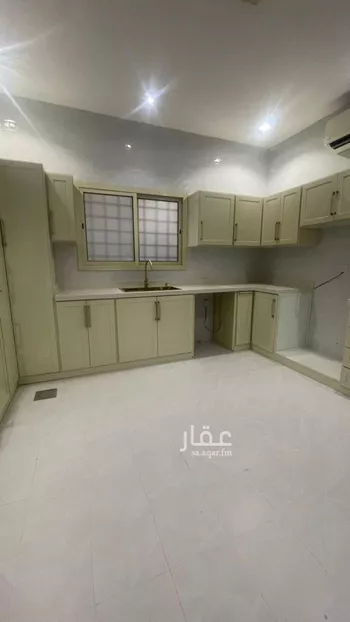 فيلا للبيع في شارع خليل بن الجبرتي, حي القيروان, مدينة الرياض, منطقة الرياض صورة 2