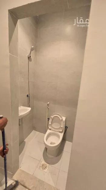 غرفة للإيجار في شارع جابر بن حيان ، حي العزيزية ، جدة ، جدة صورة 4