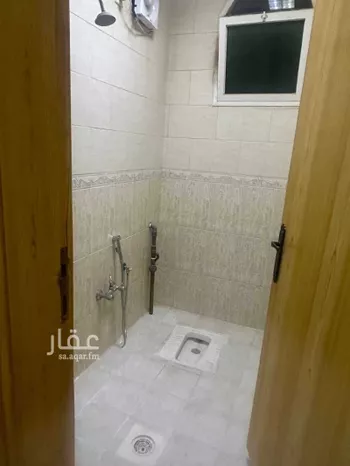 شقة للإيجار في شارع تاج النساء البغدادية ، حي الفلاح ، بريدة ، بريدة