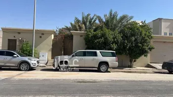 فيلا للبيع في شارع 2419858, حي القدس, مدينة الاحساء, المنطقة الشرقية