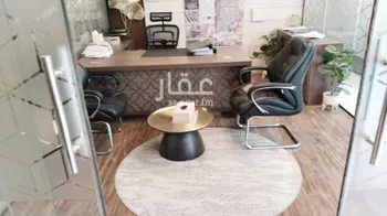 مكتب تجاري للإيجار في شارع رقم 380 ، حي القيروان ، الرياض ، منطقة الرياض