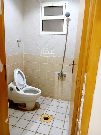 شقة للإيجار في شارع شارع مصعب بن عمير, حي السلام, مدينة الخرج, منطقة الرياض صورة 2