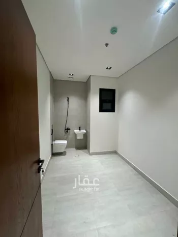 شقة للبيع في شارع عبدالرحمن بن يسار, حي العارض, مدينة الرياض, منطقة الرياض صورة 4