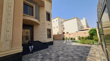 فيلا للبيع في شارع جعفر الموصلي, حي المحمدية, مدينة جدة, منطقة مكة المكرمة