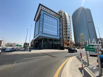 محل للإيجار في شارع طريق الملك عبدالله الفرعي, حي الشرفية, مدينة جدة, منطقة مكة المكرمة