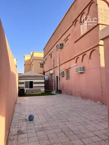 عمارة للبيع في شارع خلف بن مسلمةطريق عنيزة, حي العونية, مدينة عنيزه, منطقة القصيم صورة 2