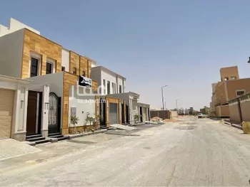 فيلا للبيع في شارع ابي بشر الخراساني, حي الناصفة, مدينة الخرج, منطقة الرياض صورة 2