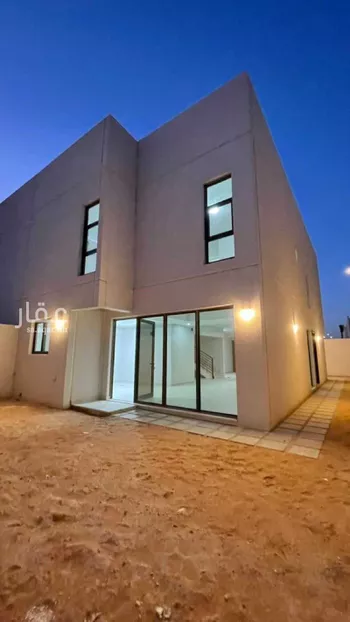 فيلا للإيجار في شارع الامير فيصل بن بندر بن عبدالعزيز الفرعي ، حي مطار الملك خالد الدولي ، الرياض ، منطقة الرياض صورة 4