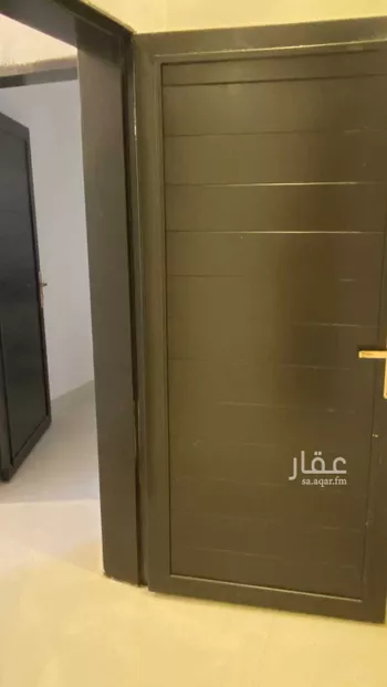 دور للبيع في شارع حمزه القبيطي, حي الرمال, مدينة الرياض, منطقة الرياض صورة 4