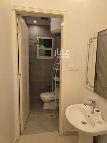 شقة للإيجار في شارع عبدالعزيز بن سبيل, حي العارض, مدينة الرياض, منطقة الرياض صورة 3