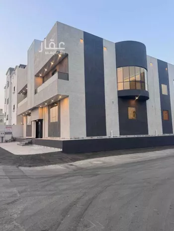 عمارة للبيع في شارع شارع  39 د, حي المطار, مدينة جازان, منطقة جازان صورة 2