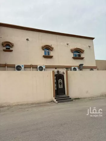 فيلا للبيع في حي الزهور, مدينة القطيف, المنطقة الشرقية صورة 2