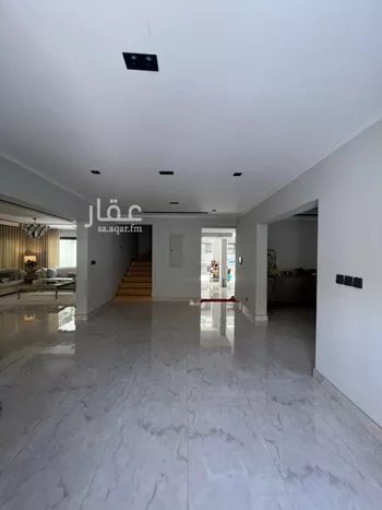 فيلا للبيع في شارع نبرة, حي المحمدية, مدينة الرياض, منطقة الرياض صورة 3