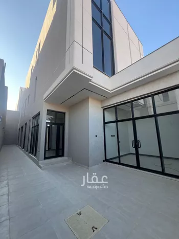 دور للبيع في شارع عبيدالله الفقيه, حي الرمال, مدينة الرياض, منطقة الرياض صورة 2