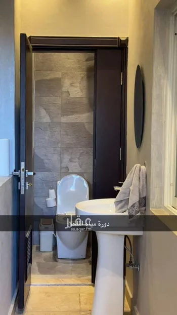فيلا للبيع في شارع الصرح, حي إشبيلية, مدينة الرياض, منطقة الرياض صورة 5