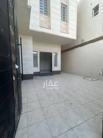فيلا للبيع في شارع ادرار, حي القادسية, مدينة الرياض, منطقة الرياض صورة 2