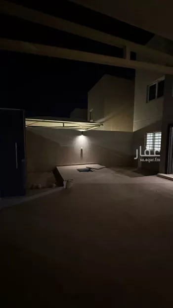 فيلا للإيجار في شارع علي بن عمر الحمامي, حي مطار الملك خالد الدولي, مدينة الرياض, منطقة الرياض صورة 3