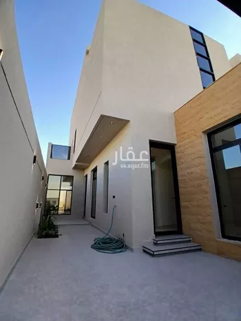 فيلا للبيع في شارع السرور, حي الرمال, مدينة الرياض, منطقة الرياض صورة 2