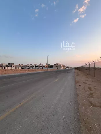 أرض للبيع في شارع رحمة الله السندي, حي عكاظ, مدينة الرياض, منطقة الرياض صورة 2