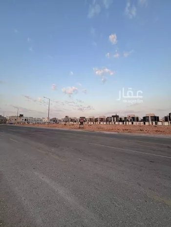أرض للبيع في شارع الكافور, حي عكاظ, مدينة الرياض, منطقة الرياض صورة 5