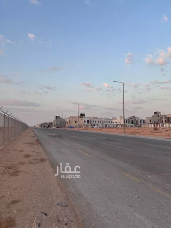 أرض للبيع في شارع الكافور, حي عكاظ, مدينة الرياض, منطقة الرياض صورة 5