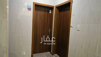 شقة للإيجار في شارع عامر بن قيس الاشعري, حي المزروعية, مدينة الدمام, المنطقة الشرقية صورة 2