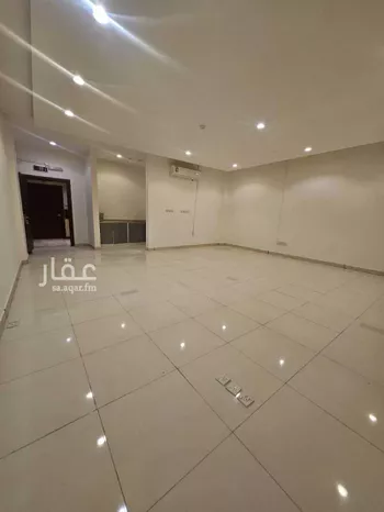 مكتب تجاري للإيجار في شارع الامير سعود ابن عبدالله ابن جلوي, حي العارض, مدينة الرياض, منطقة الرياض صورة 2