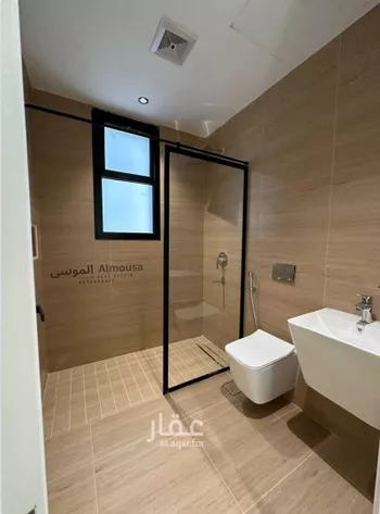 شقة للإيجار في شارع العطايف, حي الحمراء, مدينة الخبر, المنطقة الشرقية