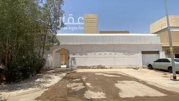 فيلا للبيع في شارع أبي حفص الحنفي, حي الاسكان, الرياض