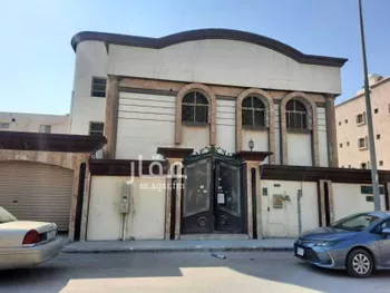 فيلا للبيع في شارع أ37, حي النور, مدينة الدمام, المنطقة الشرقية صورة 2