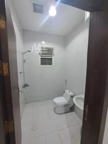 شقة للإيجار في شارع اسماء بنت مالك, حي العارض, مدينة الرياض, منطقة الرياض صورة 4
