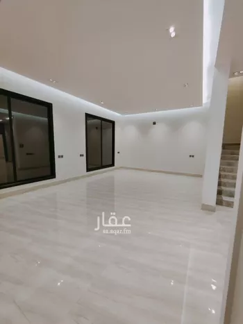 فيلا للبيع في شارع وادى الساحل, حي الرمال, مدينة الرياض, منطقة الرياض صورة 3