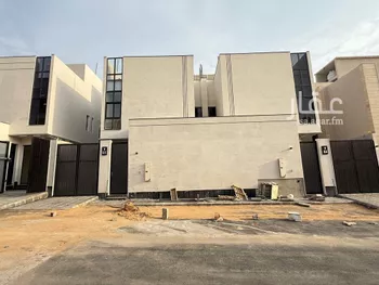 فيلا للبيع في شارع قطب الدين أبي الخير, حي البيان, مدينة الرياض, منطقة الرياض صورة 2