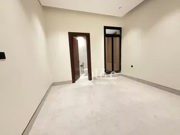 دور للبيع في شارع عبدالله بن أبي الهذيل, حي الرمال, مدينة الرياض, منطقة الرياض صورة 5