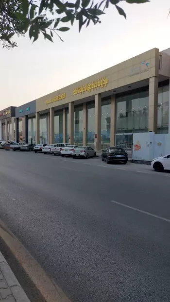عمارة للبيع في شارع احمد ابن حنبل, حي المنار, مدينة الرياض, منطقة الرياض صورة 2