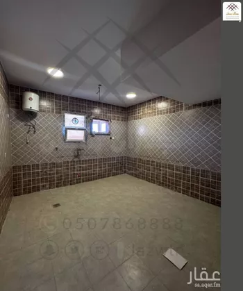 عمارة للإيجار في شارع شارع 22 ب, حي السويس 2, مدينة جازان, منطقة جازان صورة 2