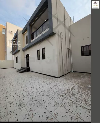 فيلا للبيع في شارع الزجاجي, حي السويس 1, مدينة جازان, منطقة جازان صورة 5