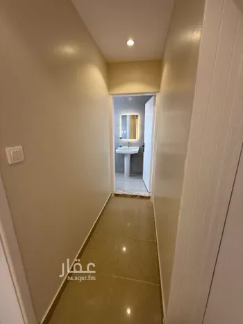 شقة للإيجار في شارع زهير بن ابي سلمى, حي المصيف, مدينة الرياض, منطقة الرياض صورة 3