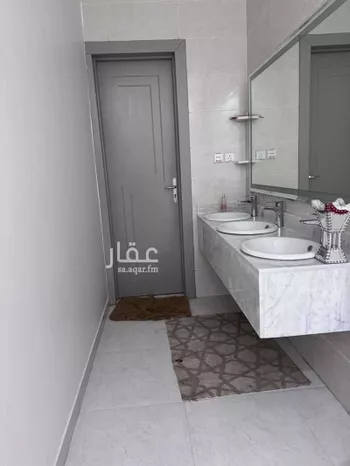 دور للبيع في شارع عقرباء 192, حي عقرباء, مدينة امارة منطقة الرياض - الجبيله, منطقة الرياض صورة 4
