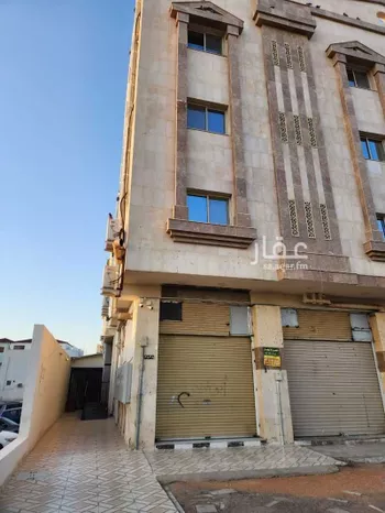 عمارة للإيجار في شارع ظهير بن رافع, حي بنى عبد الأشهل, مدينة المدينه المنوره, منطقة المدينة المنورة صورة 3