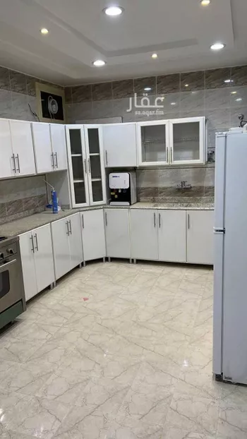 شقة للإيجار في شارع الامام محمد بن سعود, حي غرناطة, مدينة المزاحميه, منطقة الرياض صورة 2