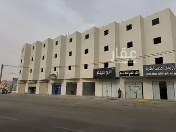 عمارة للإيجار في شارع الملك سعود بن عبدالعزيز, حي المروج, مدينة المزاحميه, منطقة الرياض