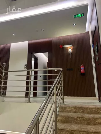 شقة للبيع في شارع ظلم, حي ظهرة لبن, مدينة الرياض, منطقة الرياض صورة 3