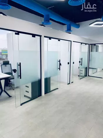 مكتب تجاري للإيجار في شارع ريحانه بنت زيد, حي العارض, مدينة الرياض, منطقة الرياض صورة 2