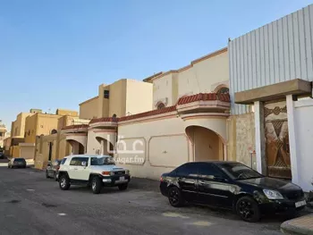 فيلا للبيع في طريق ديراب الفرعي ، حي الشفا ، الرياض ، منطقة الرياض
