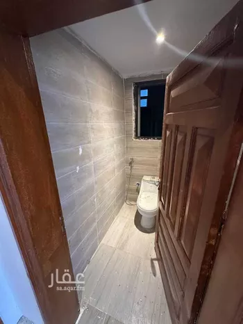 عمارة للإيجار في شارع عاصم بن سليمان, حي الخالدية, مدينة المدينه المنوره, منطقة المدينة المنورة صورة 4