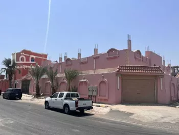 فيلا للبيع في شارع عبد الحميد بن صيفي, حي القرينية, مدينة جدة, منطقة مكة المكرمة صورة 2