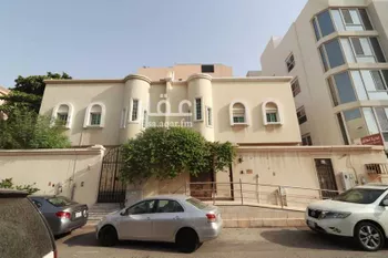 فيلا للبيع في شارع محمد بن الشافعى, حي الزهراء, مدينة جدة, منطقة مكة المكرمة