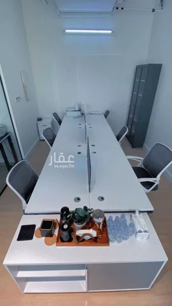 مكتب تجاري للإيجار في شارع طريق عثمان بن عفان الفرعي, حي الإزدهار, مدينة الرياض, منطقة الرياض صورة 5