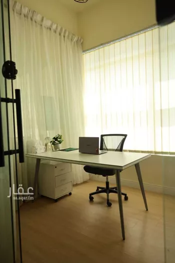 مكتب تجاري للإيجار في شارع طريق عثمان بن عفان الفرعي, حي الإزدهار, مدينة الرياض, منطقة الرياض صورة 3